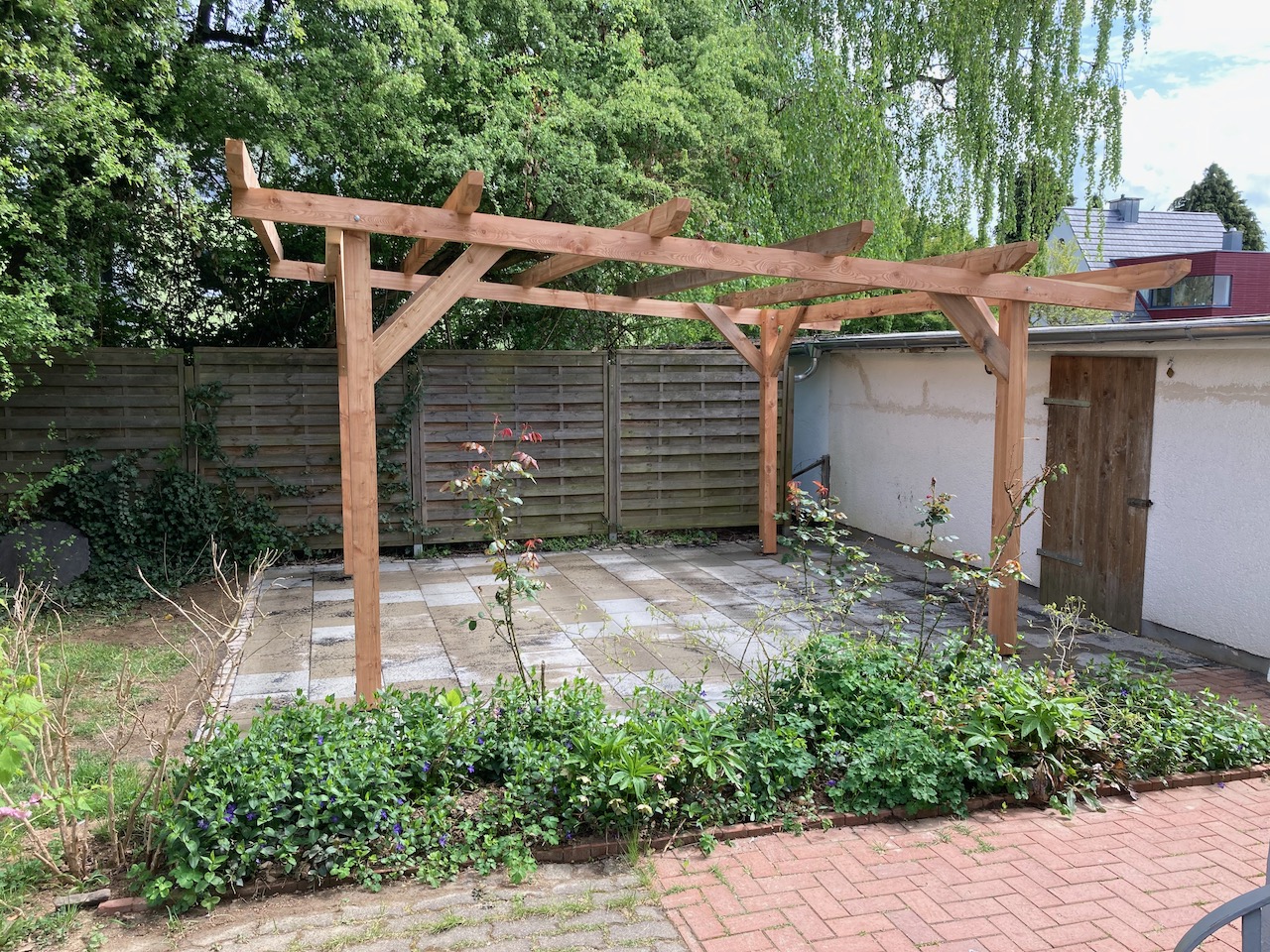 Holz im Garten