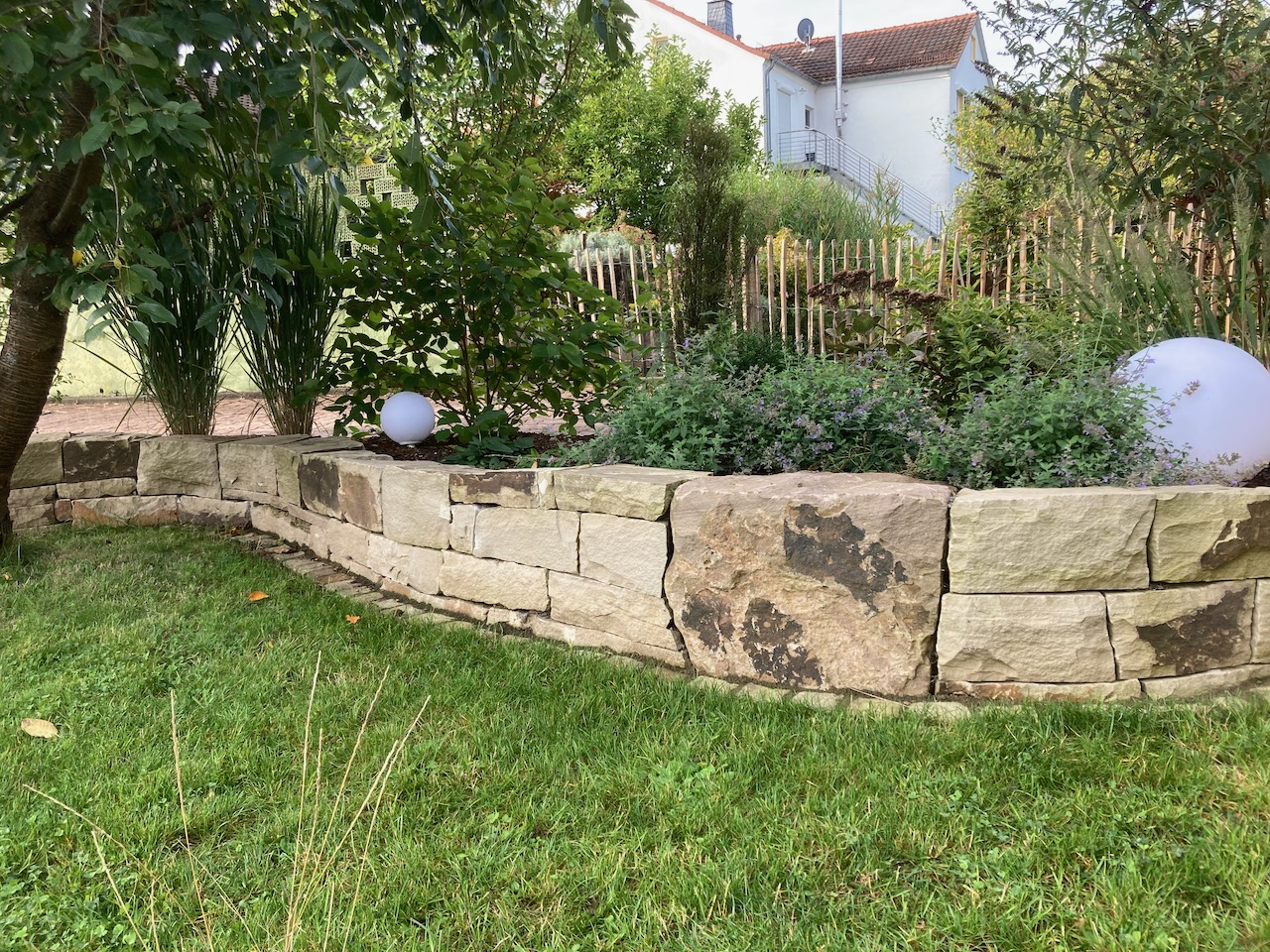 Trockenmauer